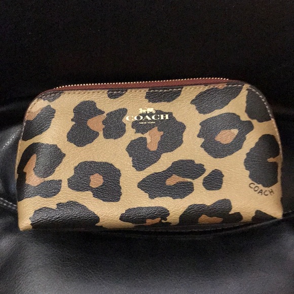 Coach Leopard Print Sm Makeup Bag 